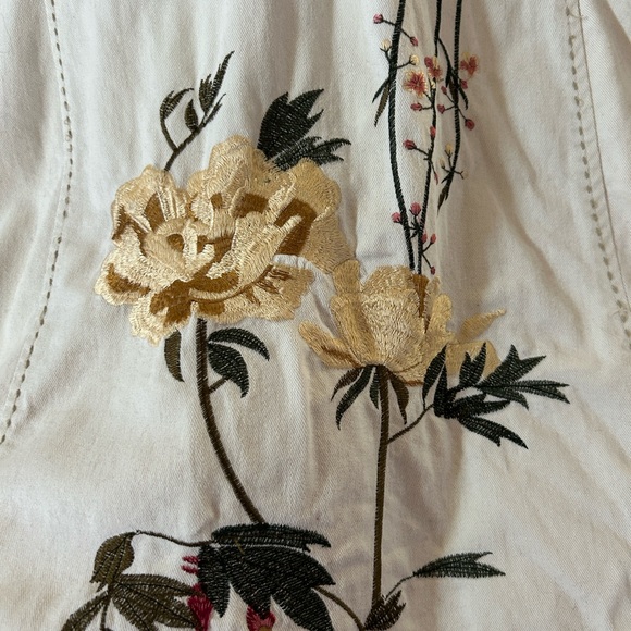 DB Sport Floral Embroidered Jacket - Picture 14 of 16